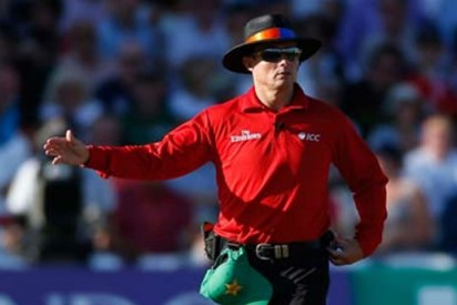 Cricket Umpire Signals - What They Mean Illustrated With Images - Smart ...